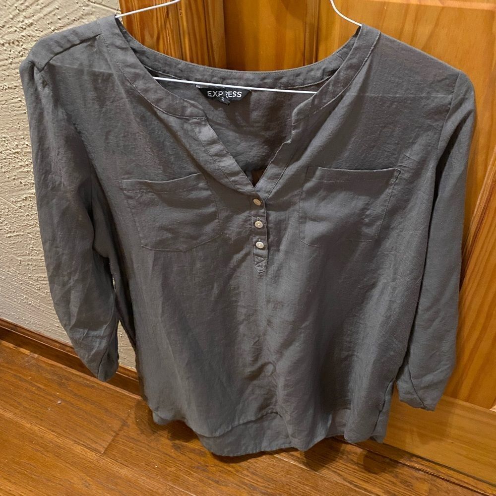Express brand army green Henley top size large